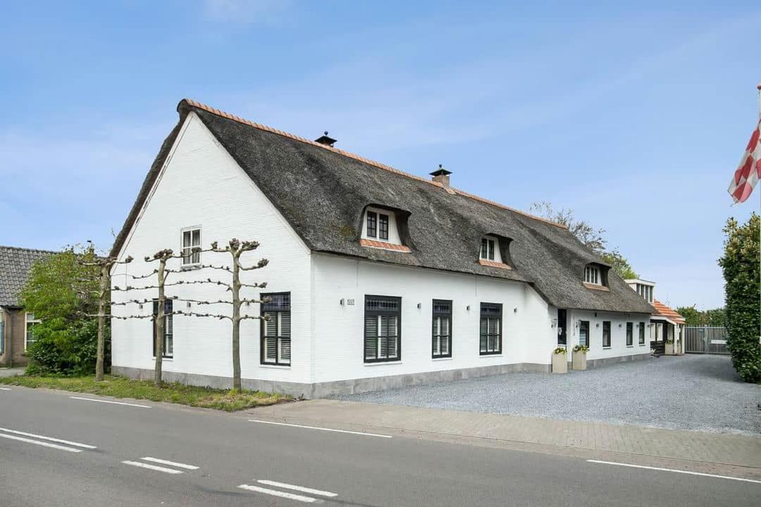 Guesthouse Max Dongen Exterior foto